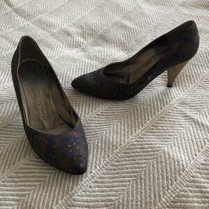 Bruno Magli Pumps Made in Italy High Heel Shoes Gold Heels Bologna 38.5/8 US